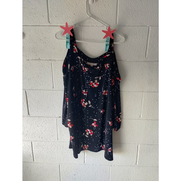 Woman within 3x cold shoulder blouse - Picture 1 of 6